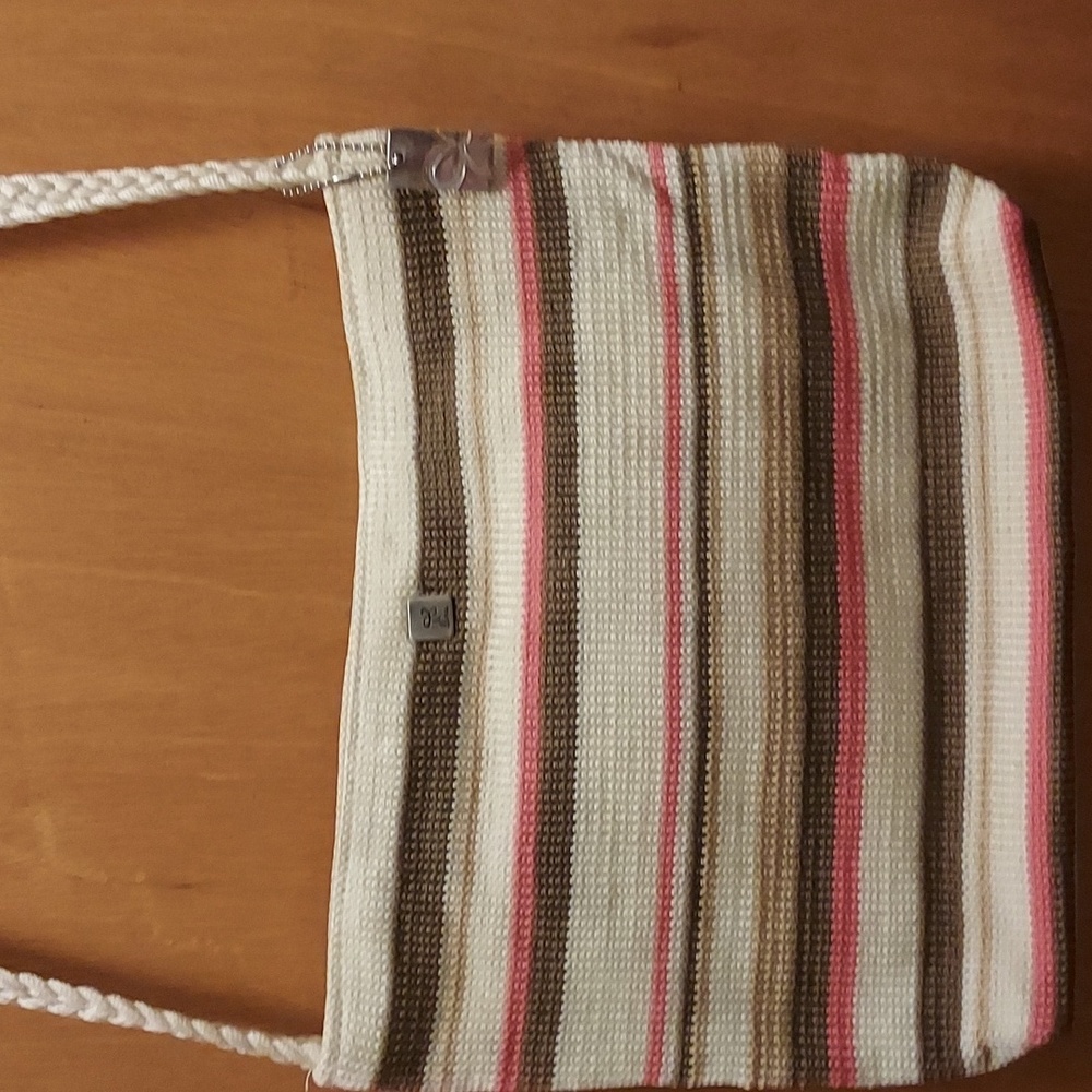Lina Handbag - Picture 2 of 9